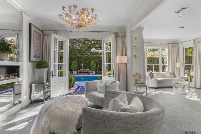 19229 Troon Ct, Baton Rouge, LA 70810