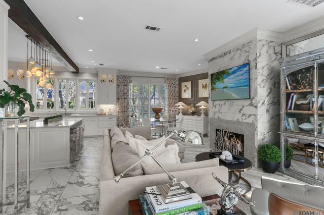 19229 Troon Ct, Baton Rouge, LA 70810