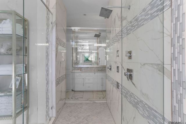 19229 Troon Ct, Baton Rouge, LA 70810