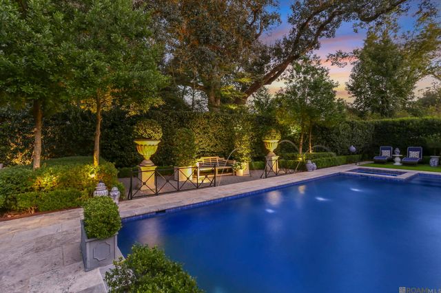 19229 Troon Ct, Baton Rouge, LA 70810