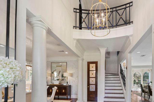 19229 Troon Ct, Baton Rouge, LA 70810