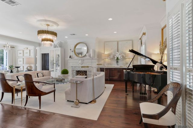 19229 Troon Ct, Baton Rouge, LA 70810