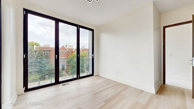 6338 Hennings Court, Morton Grove, IL 60053