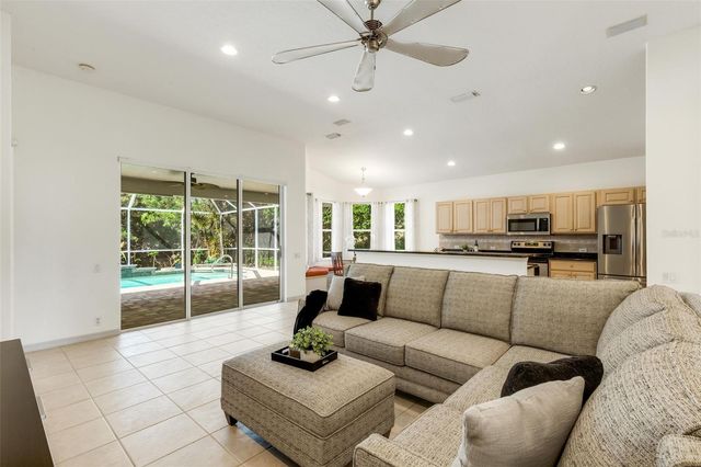 7310 DUNES COURT, Bradenton, FL 34202