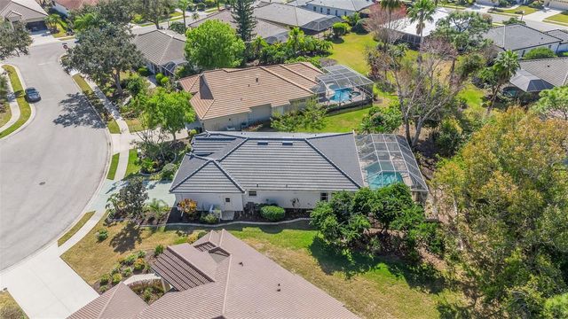 7310 DUNES COURT, Bradenton, FL 34202