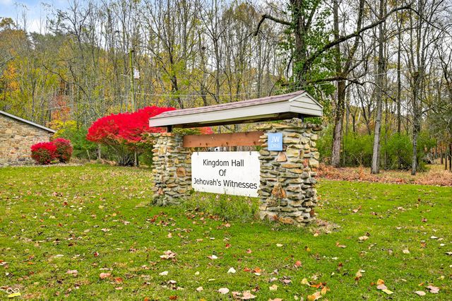 2123 Greasy Creek Road, Nashville, IN 47448