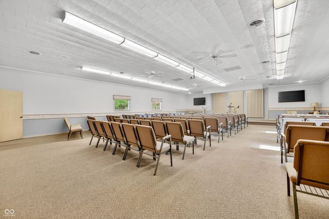 2123 Greasy Creek Road, Nashville, IN 47448