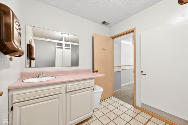 2123 Greasy Creek Road, Nashville, IN 47448