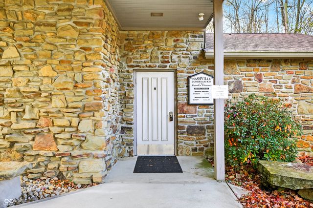 2123 Greasy Creek Road, Nashville, IN 47448