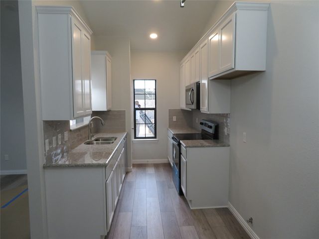 2709 Stratford Court, Euless, TX 76039