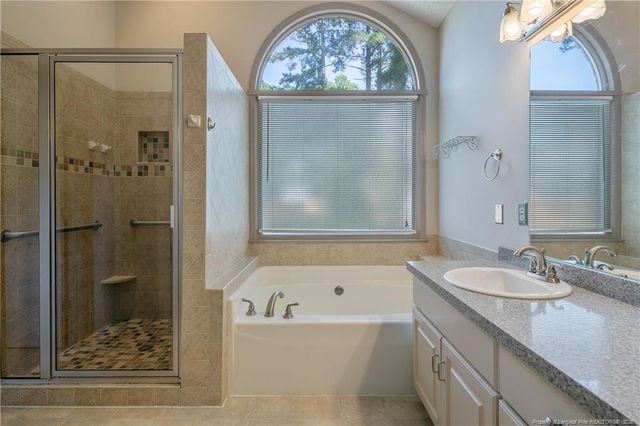 1231 Four Wood Drive, Fayetteville, NC 28312