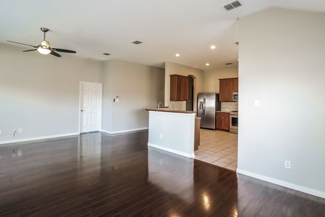14048 Tanglebrush Trail, Haslet, TX 76052