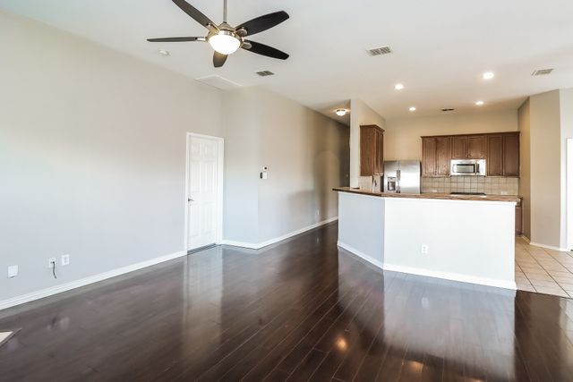 14048 Tanglebrush Trail, Haslet, TX 76052
