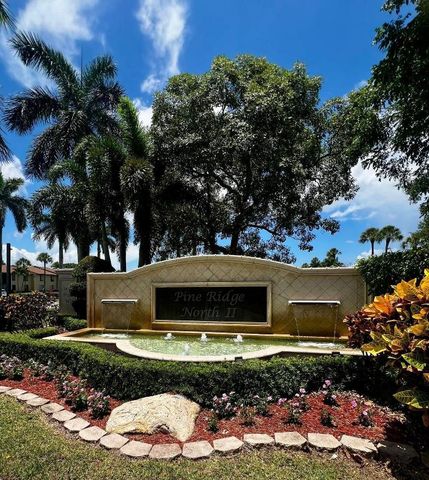 615 Sea Pine Way E, Greenacres, FL 33415