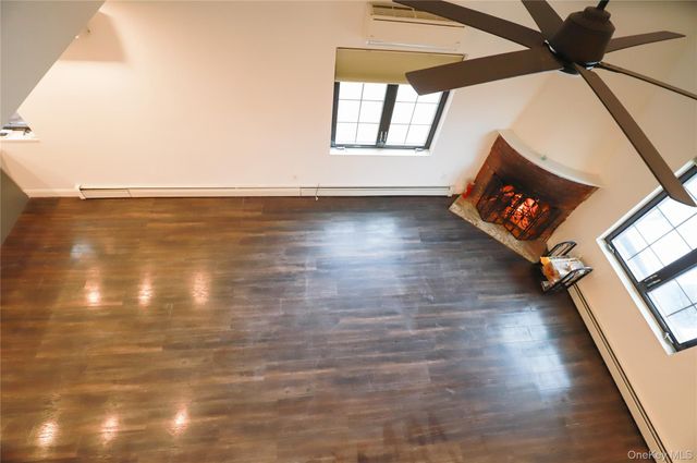 36-20 190TH Street, Flushing, NY 11358