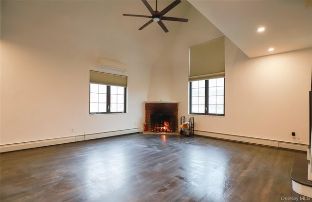 36-20 190TH Street, Flushing, NY 11358