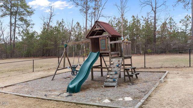 176 Hannah Drive, Clayton, NC 27520