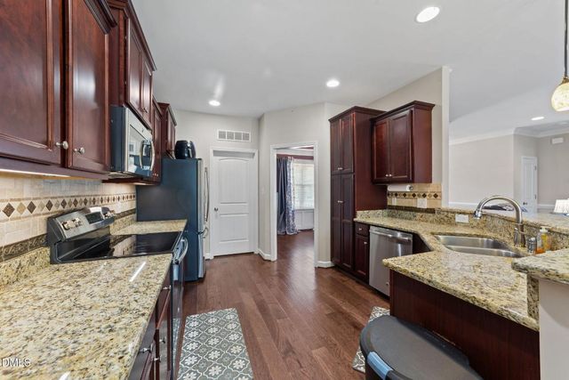 176 Hannah Drive, Clayton, NC 27520