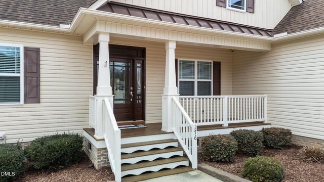 176 Hannah Drive, Clayton, NC 27520