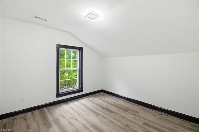 700 Franklin Boulevard, Greensboro, NC 27401