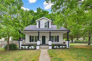 700 Franklin Boulevard, Greensboro, NC 27401