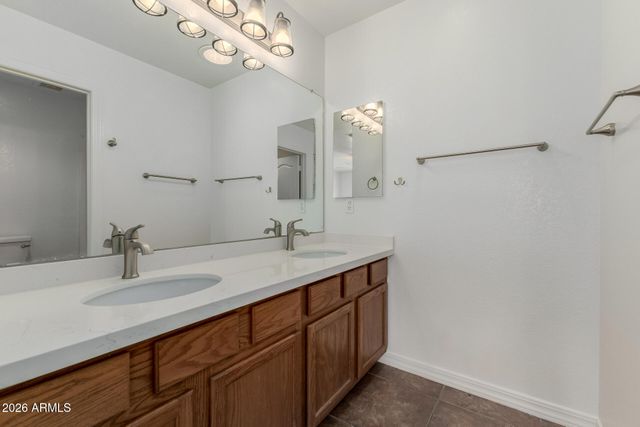 5665 W GALVESTON Street 46, Chandler, AZ 85226