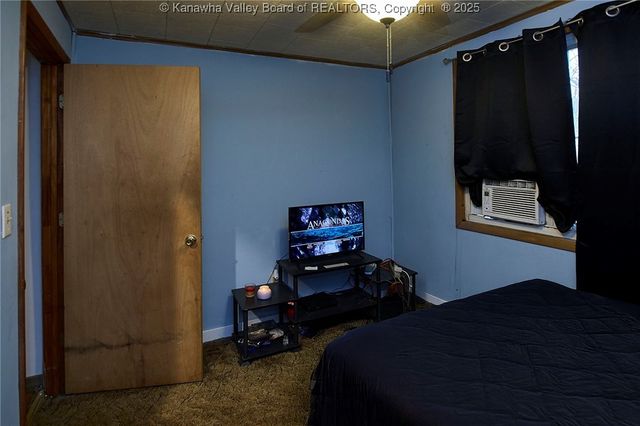 16298 Deepwater Mountain Road, Deep Water, WV 25057