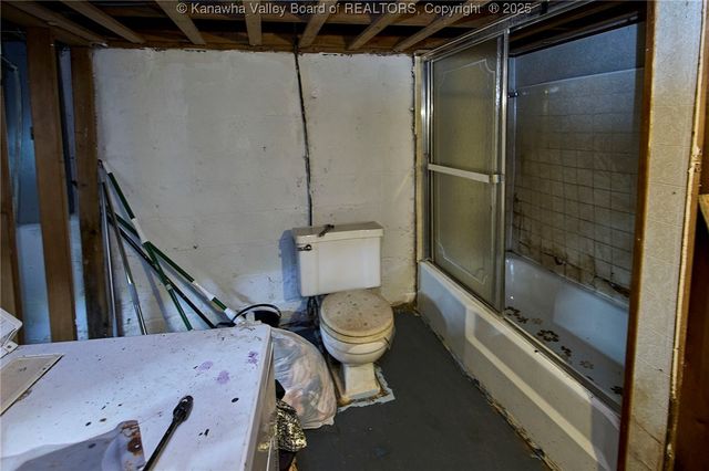 16298 Deepwater Mountain Road, Deep Water, WV 25057