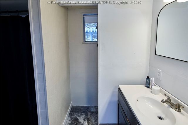 16298 Deepwater Mountain Road, Deep Water, WV 25057