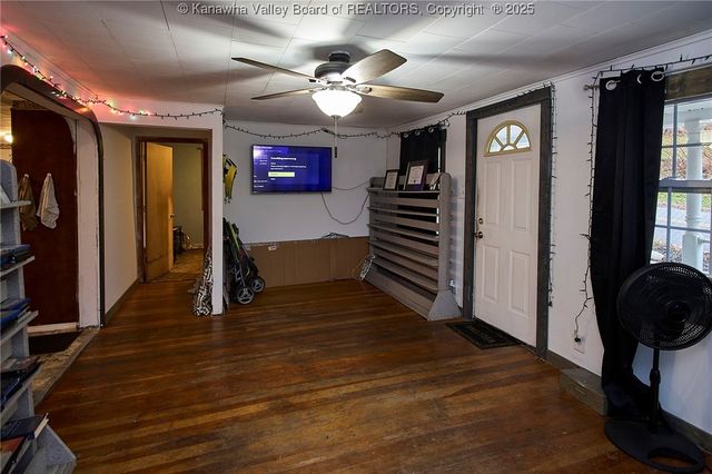 16298 Deepwater Mountain Road, Deep Water, WV 25057