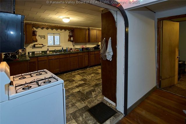 16298 Deepwater Mountain Road, Deep Water, WV 25057