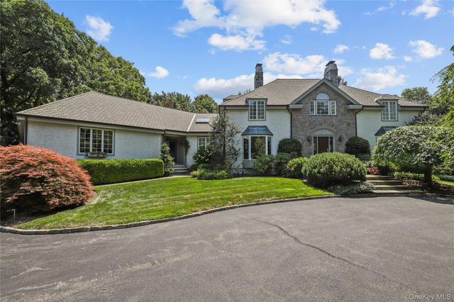 17 Wampus Lake Drive, Armonk, NY 10504