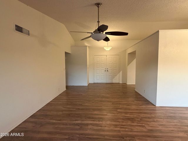 6509 W COCHISE Drive, Glendale, AZ 85302