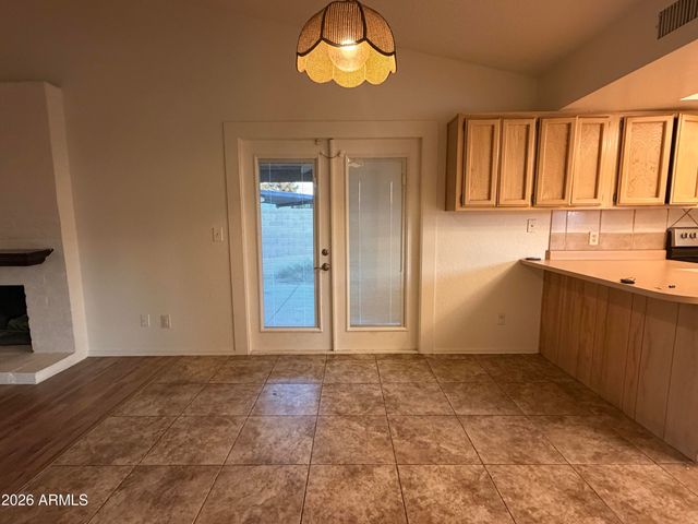 6509 W COCHISE Drive, Glendale, AZ 85302