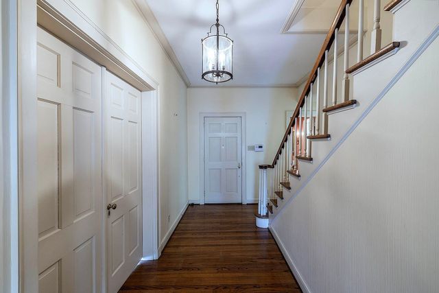 1231 Bayou Black Dr, Houma, LA 70360