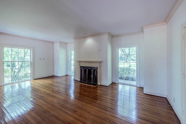 1231 Bayou Black Dr, Houma, LA 70360