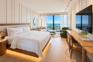 2201 Collins Avenue 807, Miami Beach, FL 33139