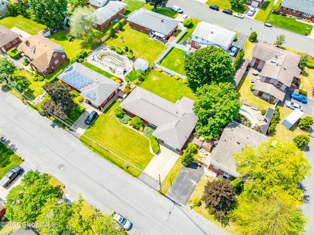 61 Ahl Avenue, Colonie, NY 12205