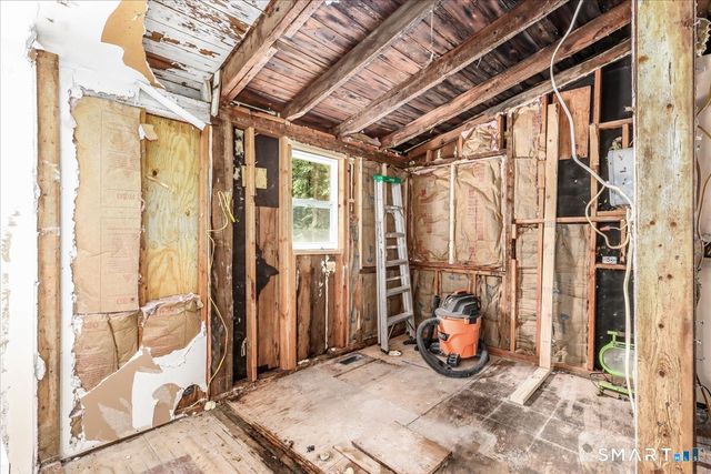16 Sawyer Hill Road, New Milford, CT 06776