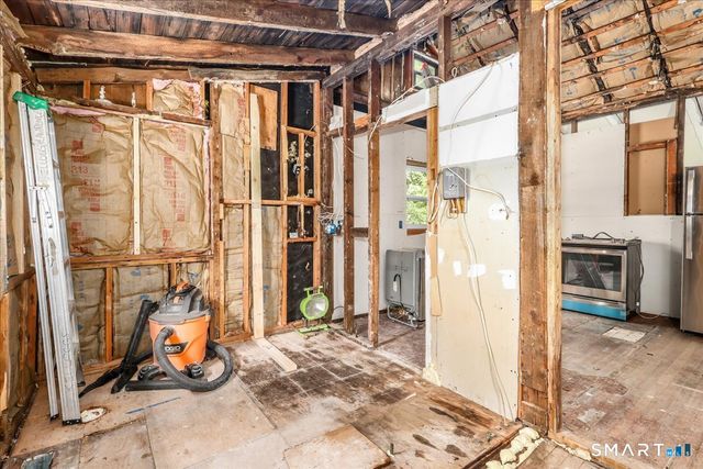 16 Sawyer Hill Road, New Milford, CT 06776