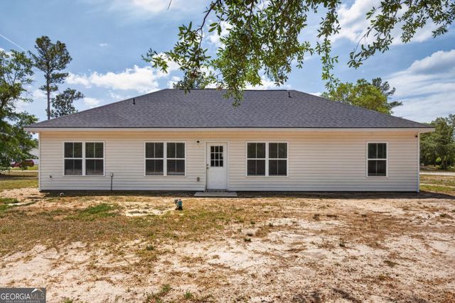 73 Taylor Creek Spur NE, Ludowici, GA 31316