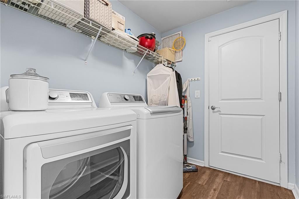 Image 10 of property listing at 1010 SW 6th AVE, Cape Coral, FL 33991