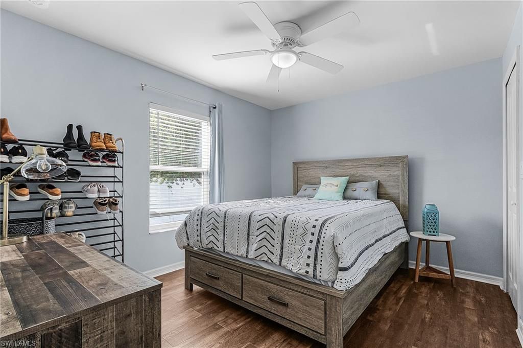 Image 8 of property listing at 1010 SW 6th AVE, Cape Coral, FL 33991