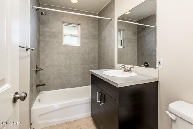 1225 E CAMPBELL Avenue, Phoenix, AZ 85014