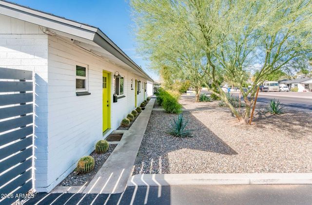 1225 E CAMPBELL Avenue, Phoenix, AZ 85014