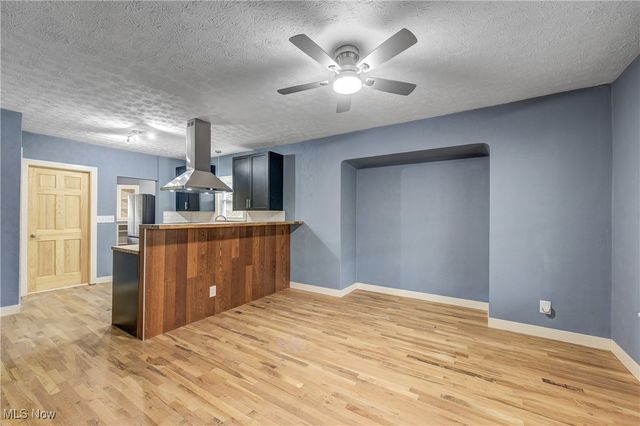 2127 Marlindale Road, Cleveland Heights, OH 44118