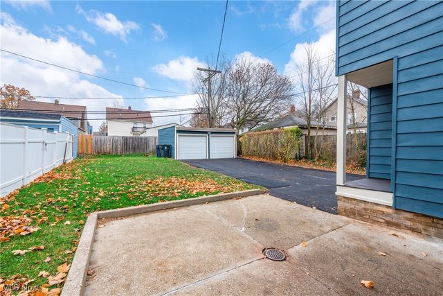 2127 Marlindale Road, Cleveland Heights, OH 44118