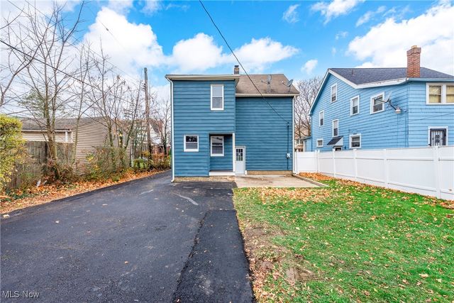 2127 Marlindale Road, Cleveland Heights, OH 44118