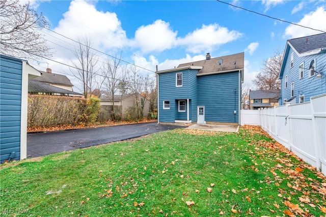 2127 Marlindale Road, Cleveland Heights, OH 44118