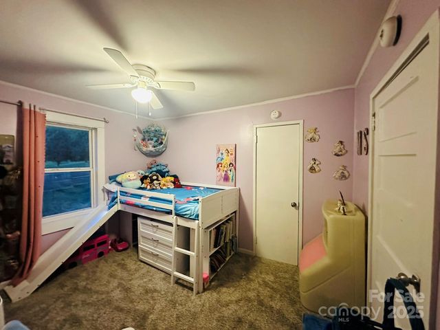 104 Old Fort Road, Fairview, NC 28730